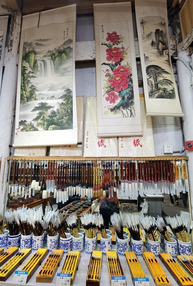 游安徽屯溪老街和徽州古城