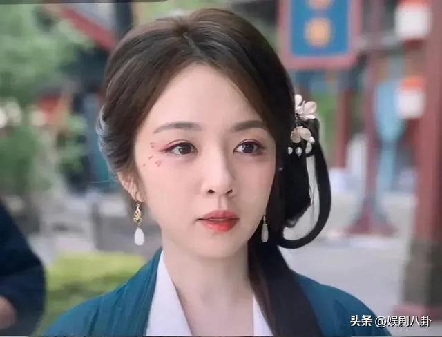 条件不符别尬演“青楼花魁”，27岁姜贞羽告诉你，啥叫媚骨天成！