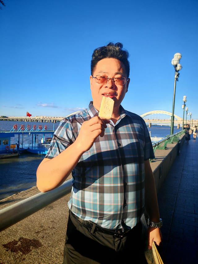 著名文化学者张龙哈尔滨打卡，邀客共品龙江风情