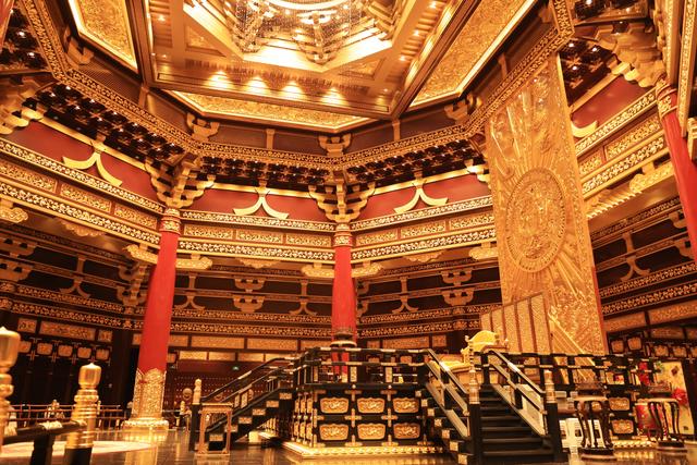 豫见千年 在洛阳、许昌、郑州与开封的时光褶皱里穿行