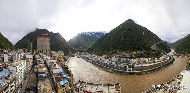 我国城区面积最小的县城，仅有0.5平方公里，人人住的都是江景房
