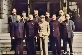 四野这3大优势，为何别的野战军学不来？只因这几个原因图片