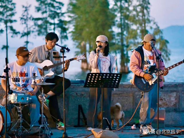 昌平夜生活派对清单！古风穿越×森林音乐会×亲子避暑岛……一键直达