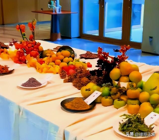 刘欢女儿大婚不到48小时	，恶心的一幕出现了，新郎也被牵扯进来