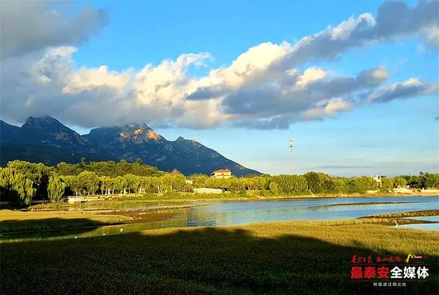 碧水映云霞 秋雨后天平湖畔现诗意景致