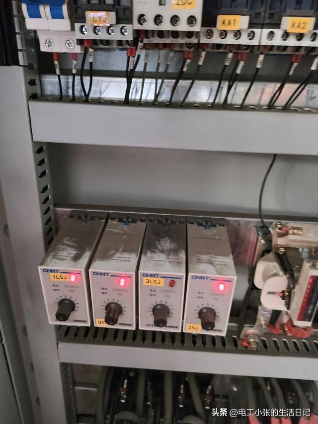 电机异响，故障查了半小时没解决，工人质问我半小时都干啥了？