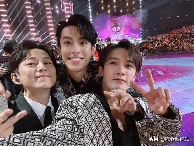 51岁主持人何炅近况：无妻无子、与保姆相伴，如今终于与自己和解