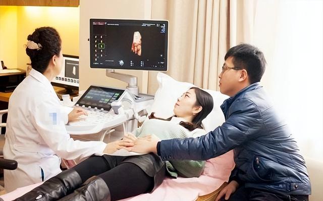 我国出生率“有救了”？影响生育的三座“大山	”，或将被推翻