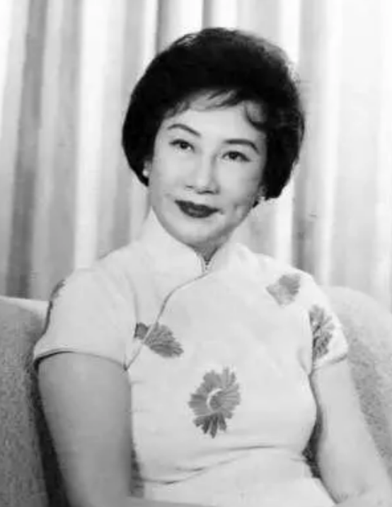 戴笠与胡蝶的真实影像，胡蝶美艳摄人心魄，戴笠面容冷峻不怒自威