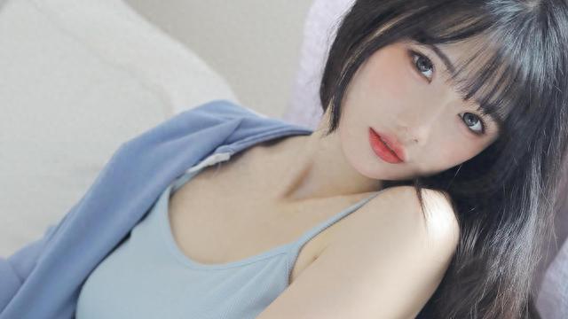 许家印的“神秘女儿”：挥金如土，开上亿跑车，住顶级豪宅！