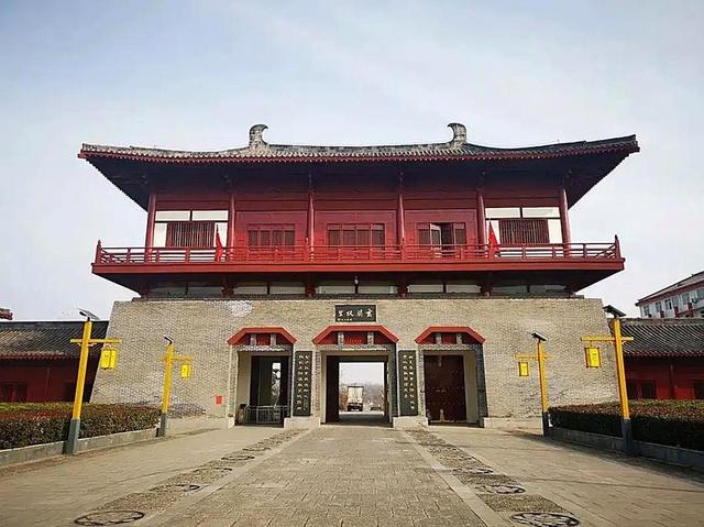 河南没想到	，洛阳也没想到，如今的中国偃师，已成为全国的偃师！