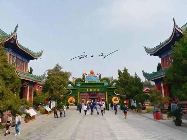 河南开封著名寺庙：作为4A级景区，40元门票为何让游客直呼太贵？