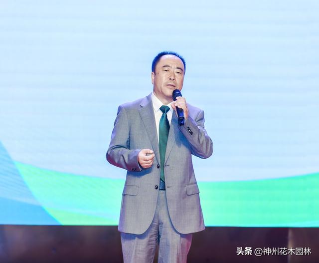 中国工程院院士尹伟伦：树木健康就是生态健康