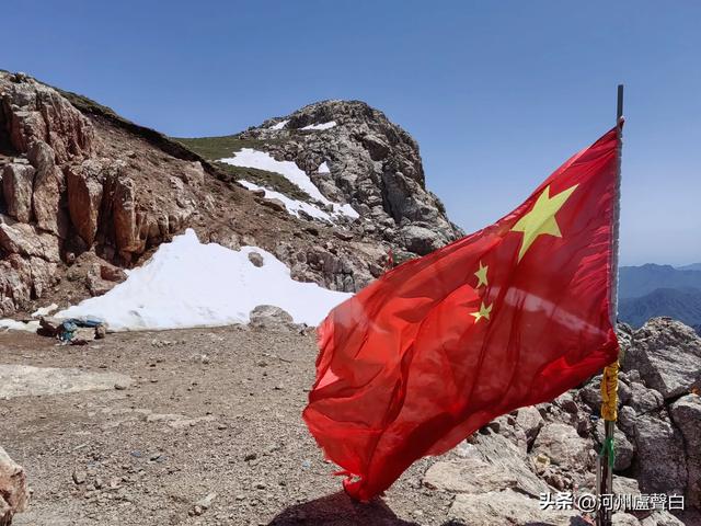 成功登顶母太子山