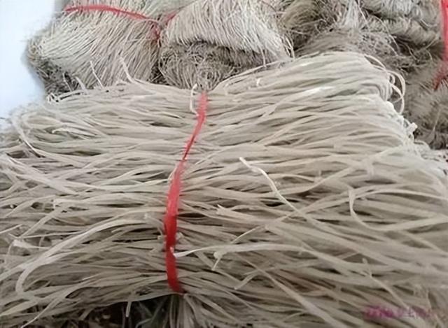 几乎全是假货！利润高达2400%，为何消费者还前赴后继争相购买？