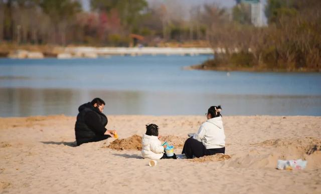 海淀“阿那亚”藏不住了！“白沙滩”成新晋热门打卡地