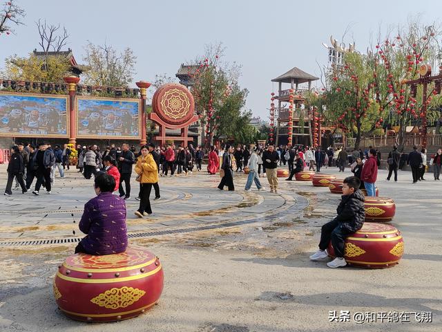 开封万岁山武侠城之约