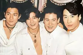四大天王中最帅的美男子，看照片就知道，刘德华绝对称得上佼佼者图片
