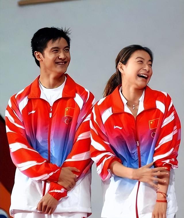 霍震霆没想到，44岁儿媳郭晶晶再次官宣喜讯，让整个阔太圈沉默了