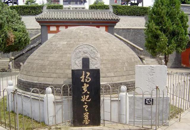 杨玉环陵墓出土，专家打开棺椁后发现，千年前的“传言”或被证实