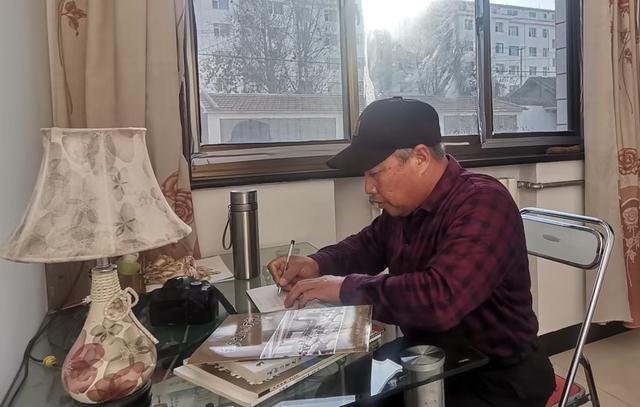 天上奔雷惊世、河中飞瀑吞云
