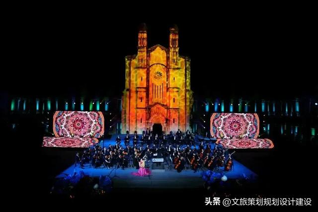 当“体验经济”融入文旅消费：解构8个最美小镇的沉浸式演艺