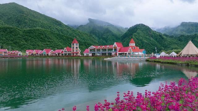 成都必去十大景点排行榜，这才是成都最值得去的10个景点，收好！