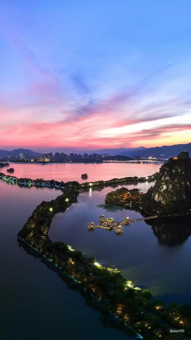 总要来一趟星湖吧，看一场浪漫无比的晚霞！