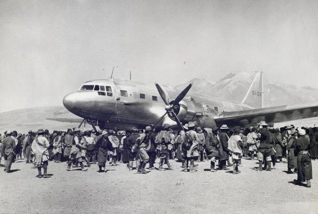 攻不了也守不住？中国空军在西藏上空，被印度空军足足欺负了40年