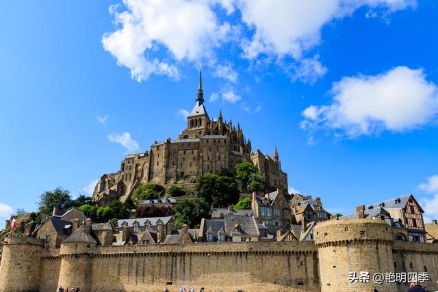 欧游杂记（10）‖ 自驾从巴黎去圣米歇尔山，遇见那份超然物外的美