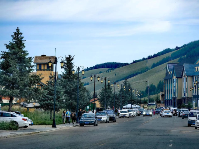 东北“杀疯了”！从新疆“平替”到一周吸金250亿，做对了什么？