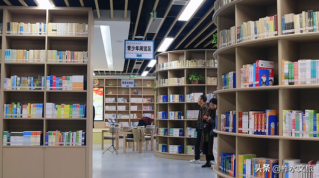 柞水县图书馆新馆开馆