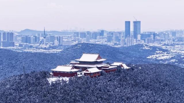 →点开即享，今天云龙湖的雪中仙景，在家就能看！