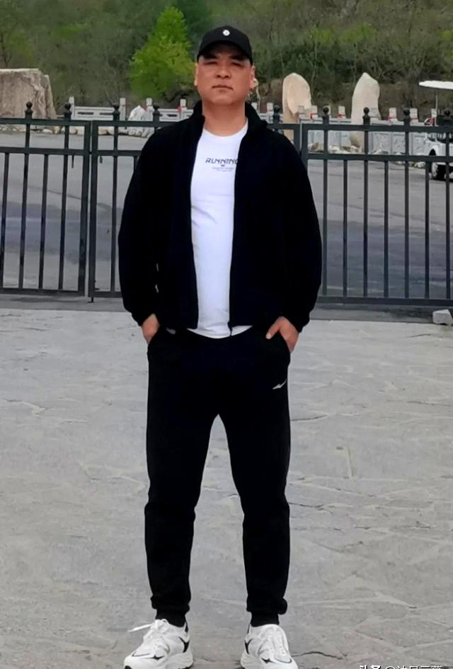 我为什么如此讨厌肌肉男！中年男人胖点又何妨？