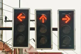 闯红灯后多久才能收到短信？注意这几点，别错上加错，罚款加扣分图片