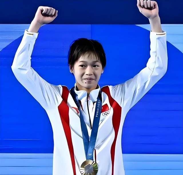 豪宅风波升级！专家建议拆除全红婵雕像，樊振东的话终于有人信了