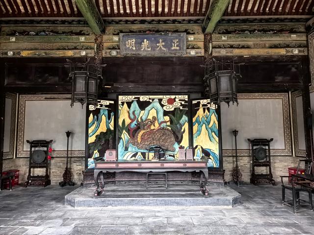 2025年稻城亚丁自驾之旅（4）榆次老城