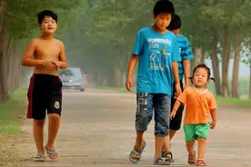 哪怕关系再好，也不要让亲戚的孩子住自己家里，这是我的惨痛教训图片