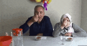“姑娘，不是什么照片都能随便发的！”哈哈哈亮点都看到了！
