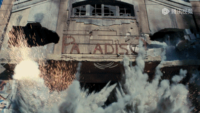 替夫入狱，监狱血战，全港最漂亮的几个女人都救不了她