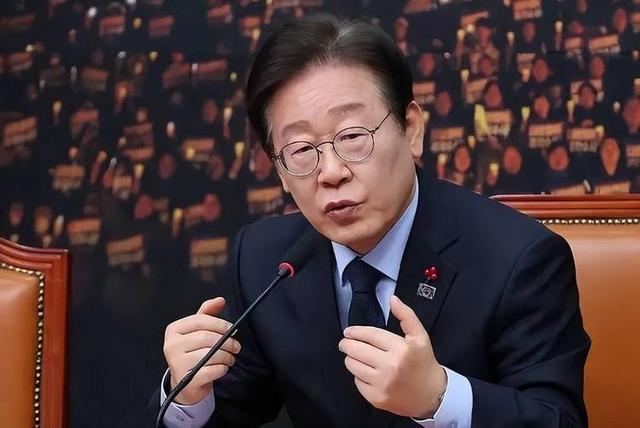 李在明突然行动，一通电话打来中国求助，特朗普亲自出面也没用？