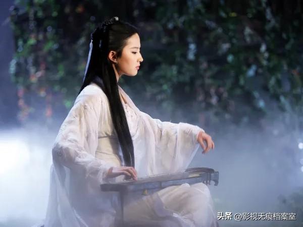 22年28部戏，产量垫底她凭什么赢麻了？刘亦菲的爆款逻辑太狠了 上