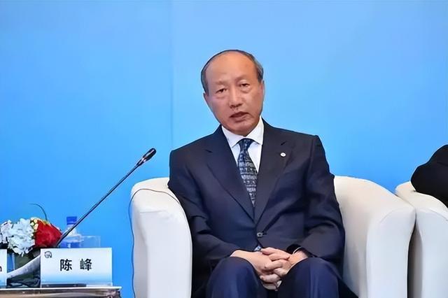 比恒大还惨！中国第二大民企轰然倒塌，负债7500亿，创始人被带走