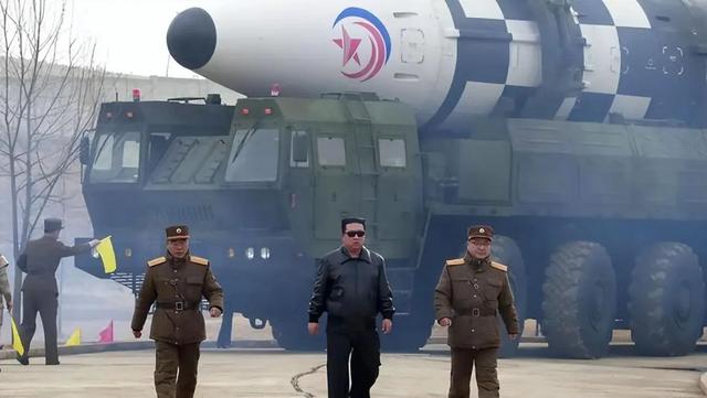 韩国竟把中国放最后！半岛果然枪响，这是一条毁灭之路啊！