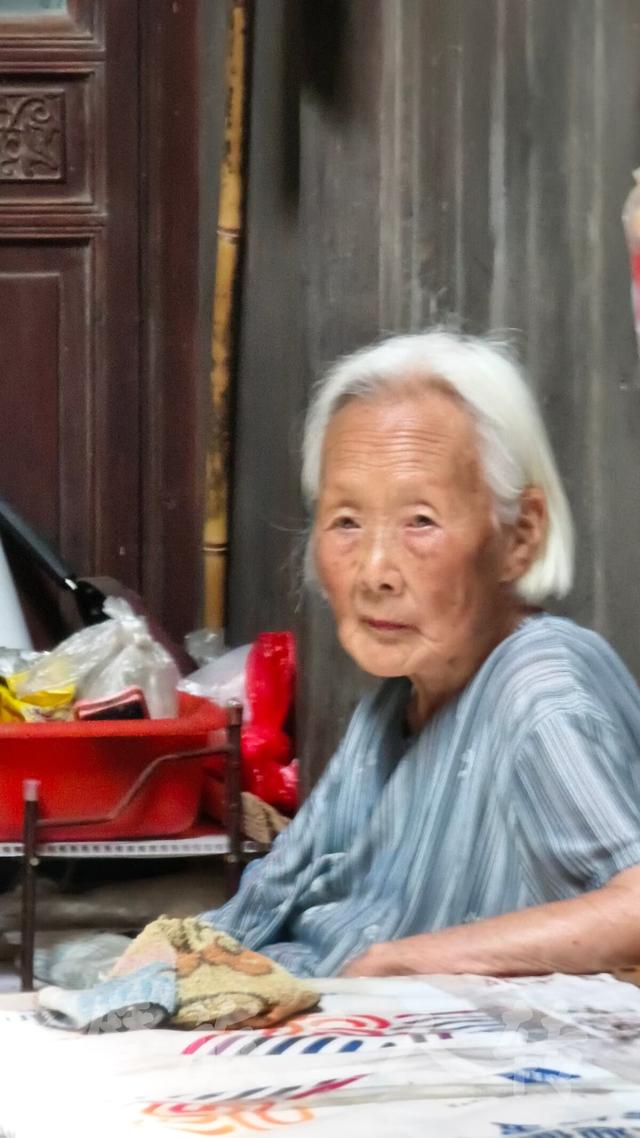 皖浙摩旅二人转——磻溪村篇