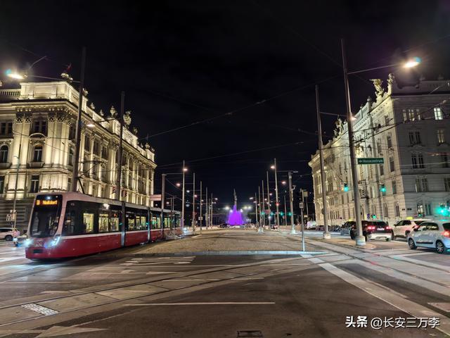 欧洲行第7天：参观世界文化遗产梅尔克修道院，逛维也纳和美景宫