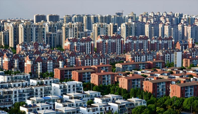 曹德旺预言要成真？若不出意外，2026年房地产将面临5大转折