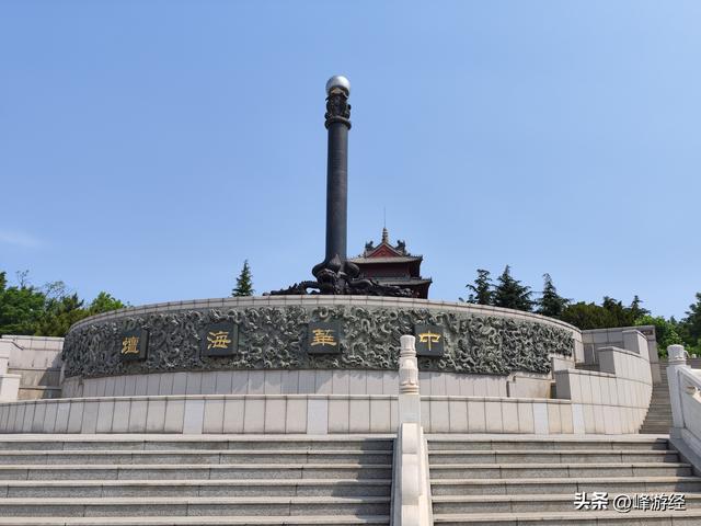 海鸥伴飞登上刘公岛，徒步探秘从甲午战争陈列馆到东泓炮台