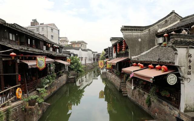 浙江这座千年古镇，历史悠久、质朴宁静，水乡风情浓郁