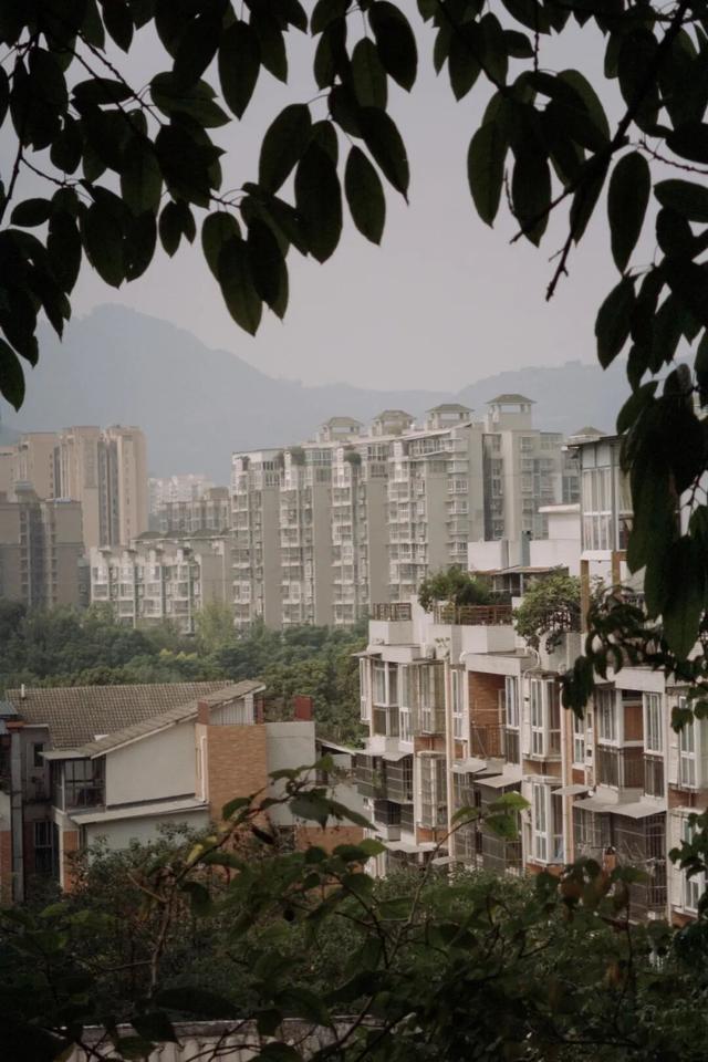 从成都出发，在龙泉山东麓邂逅一座千年场镇的温柔